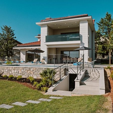 Luxury Villa Luana Malinska Exterior photo